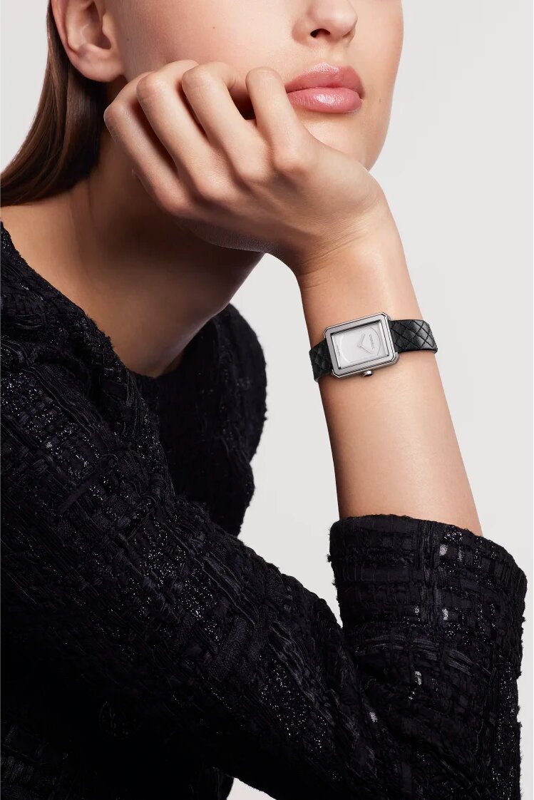 Chanel H6401