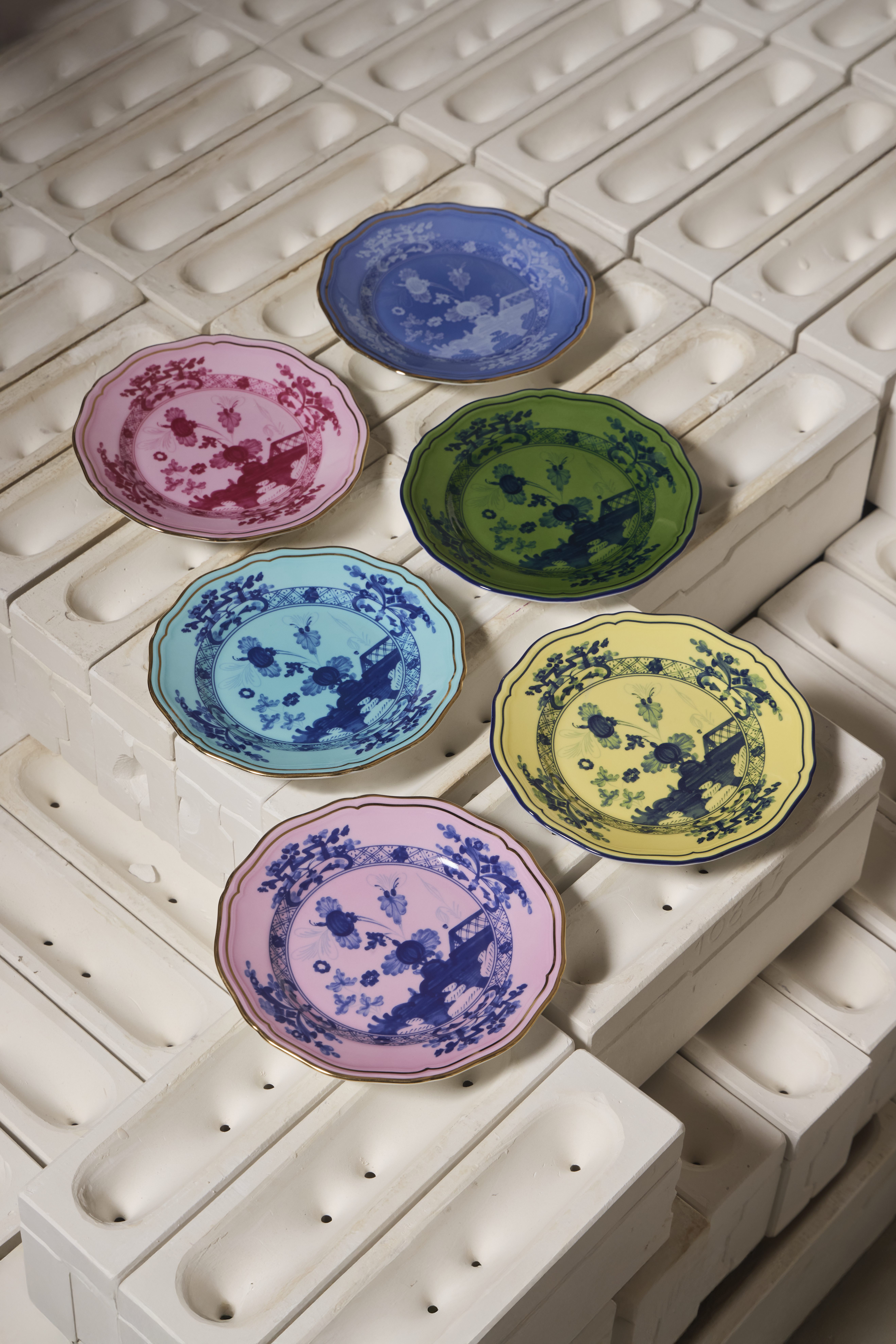 The Italian Porcelain House Ginori 1735 Debuts at Ambiance 